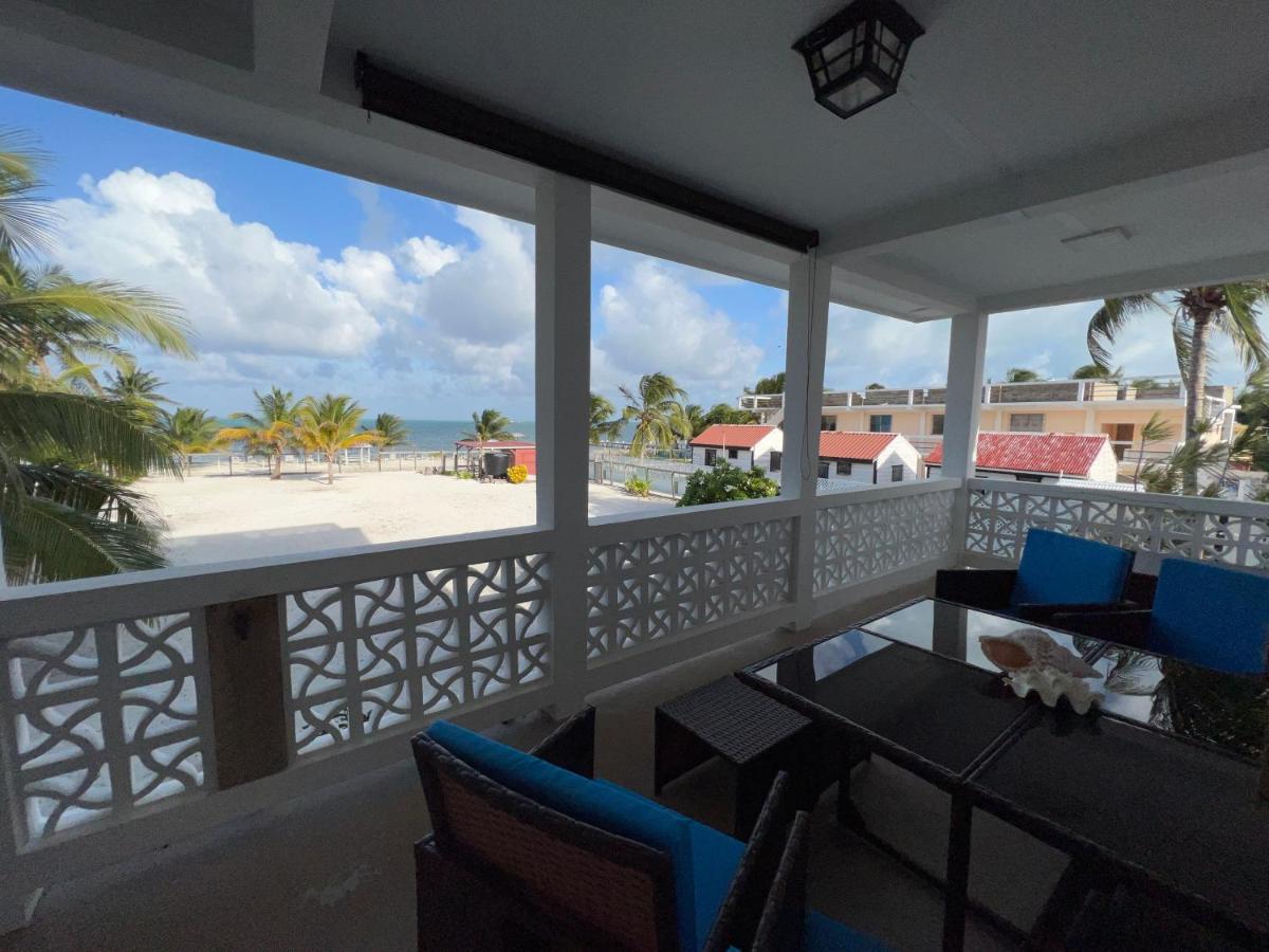 Treetops Hotel Caye Caulker Exterior photo